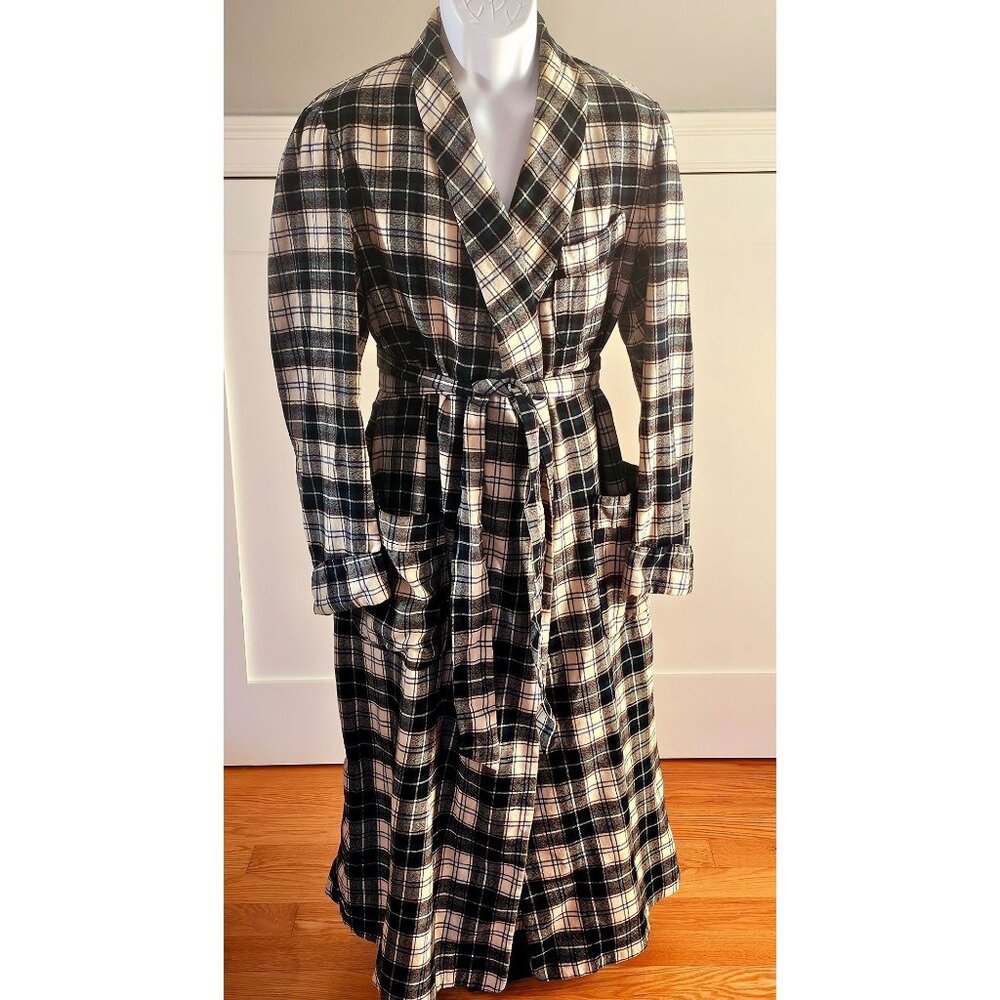 Vintage Pendleton Mens Wool Plaid Tartan Robe With Belted Waist & Shawl Collar